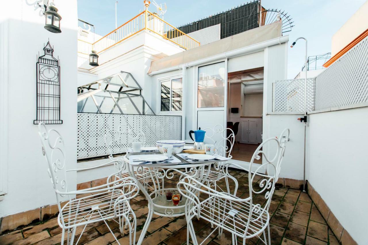 Appartement Bright Duplex W/ Terrace à Séville Extérieur photo